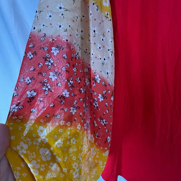 Emerald Red Blouse 1X Floral Chiffon Sleeves Pockets Vacation Summer Top - Picture 4 of 4